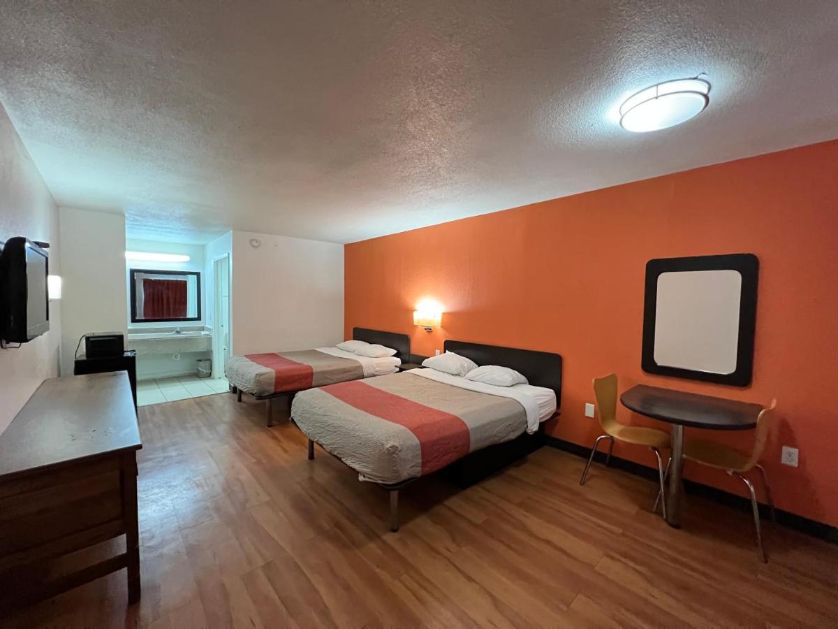 Motel 6 Lake Charles, La Экстерьер фото