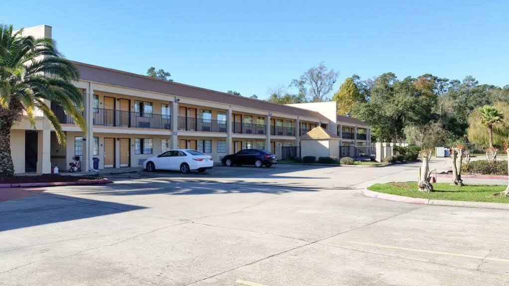 Motel 6 Lake Charles, La Экстерьер фото